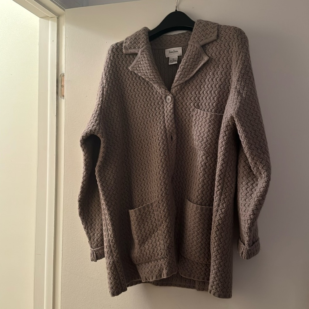 Neiman Marcus Cashmere Sweater